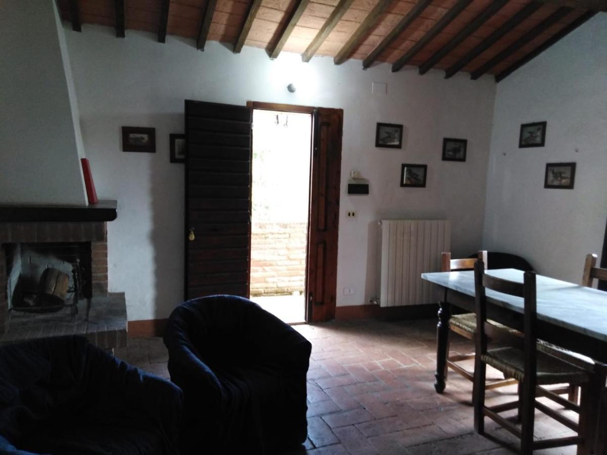 Agritur Villa Osvaldo Castiglione Del Lago Perugia Colazione Piscina Acqua Salata Exteriör bild